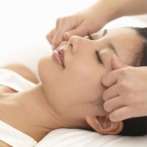 Carte cadeau : le kobido, massage fascial
